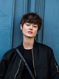 - (Mädchen, Haare, Aussehen)