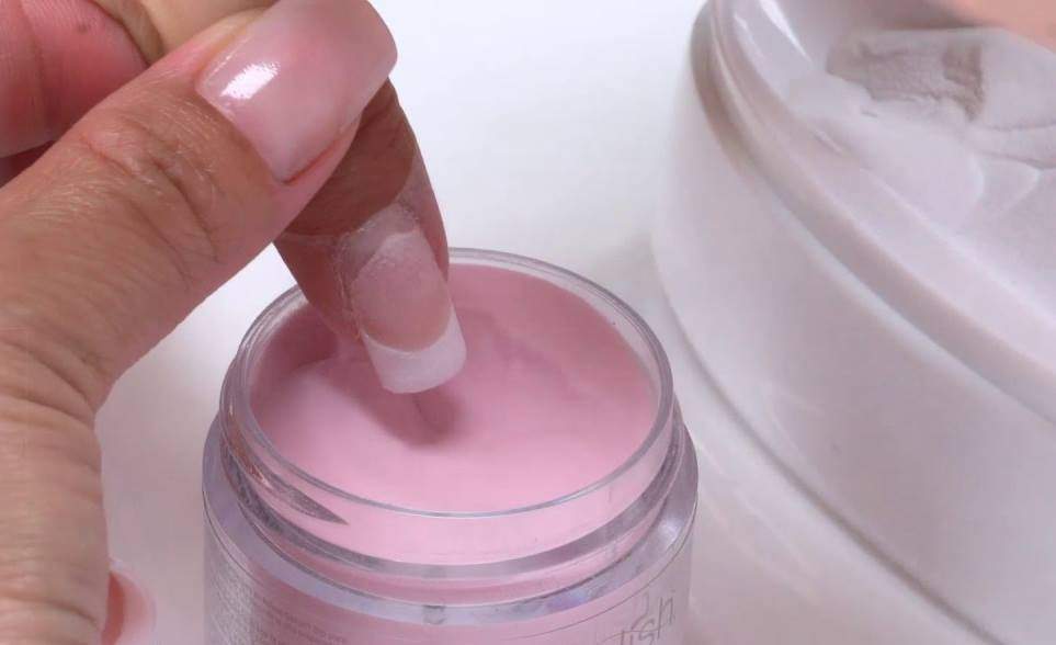 Was ist der Unterschied zwischen Gel und Acrylnägeln? (Nägel, Hand, Gelnägel) Was ist der Unterschied zwischen Gel und Acrylnägeln? (Nägel, Hand, Gelnägel)
