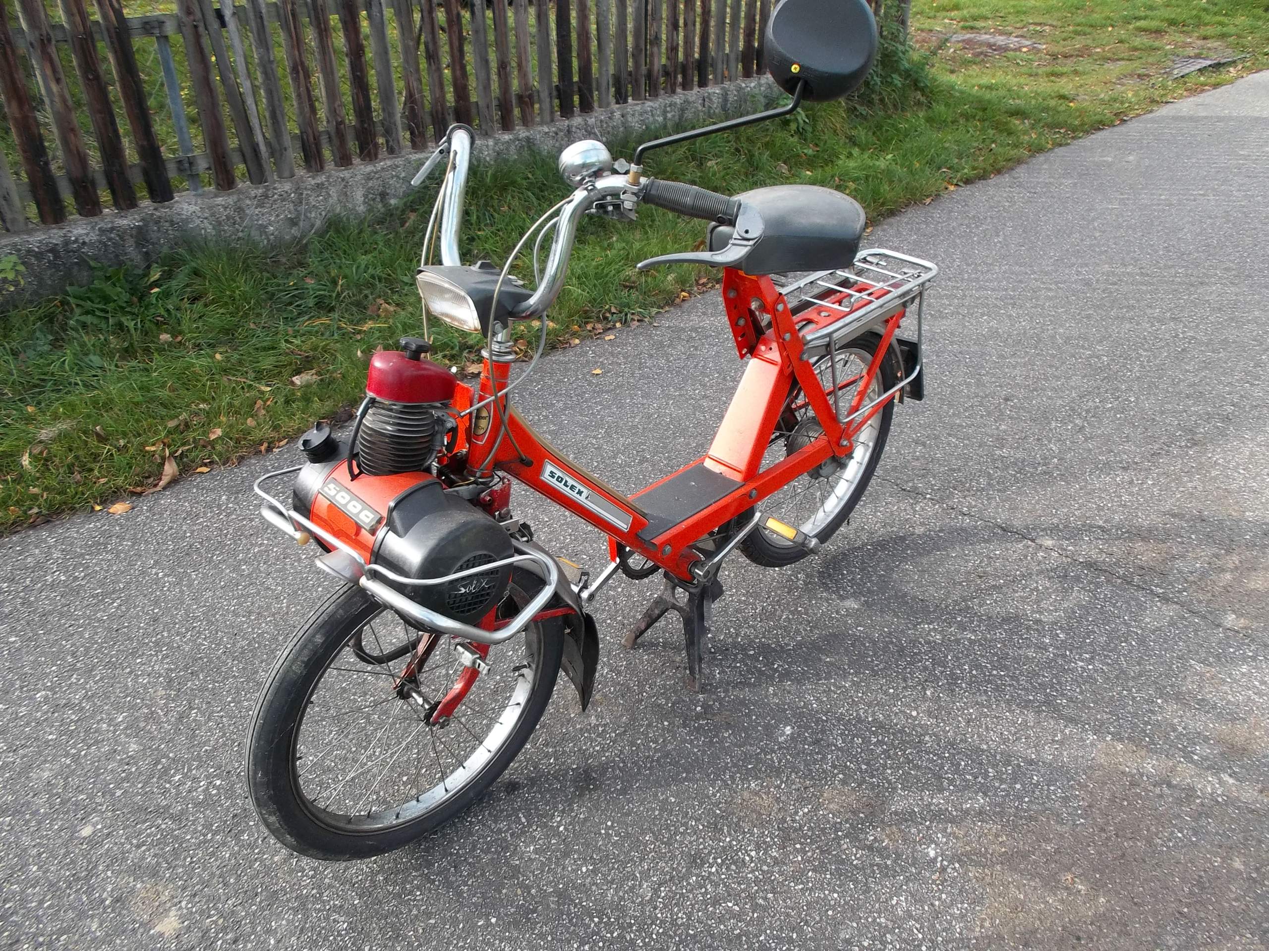 Mofa fahren mit 30, ist das normal? (Psychologie, Freunde, Auto und Motorrad)