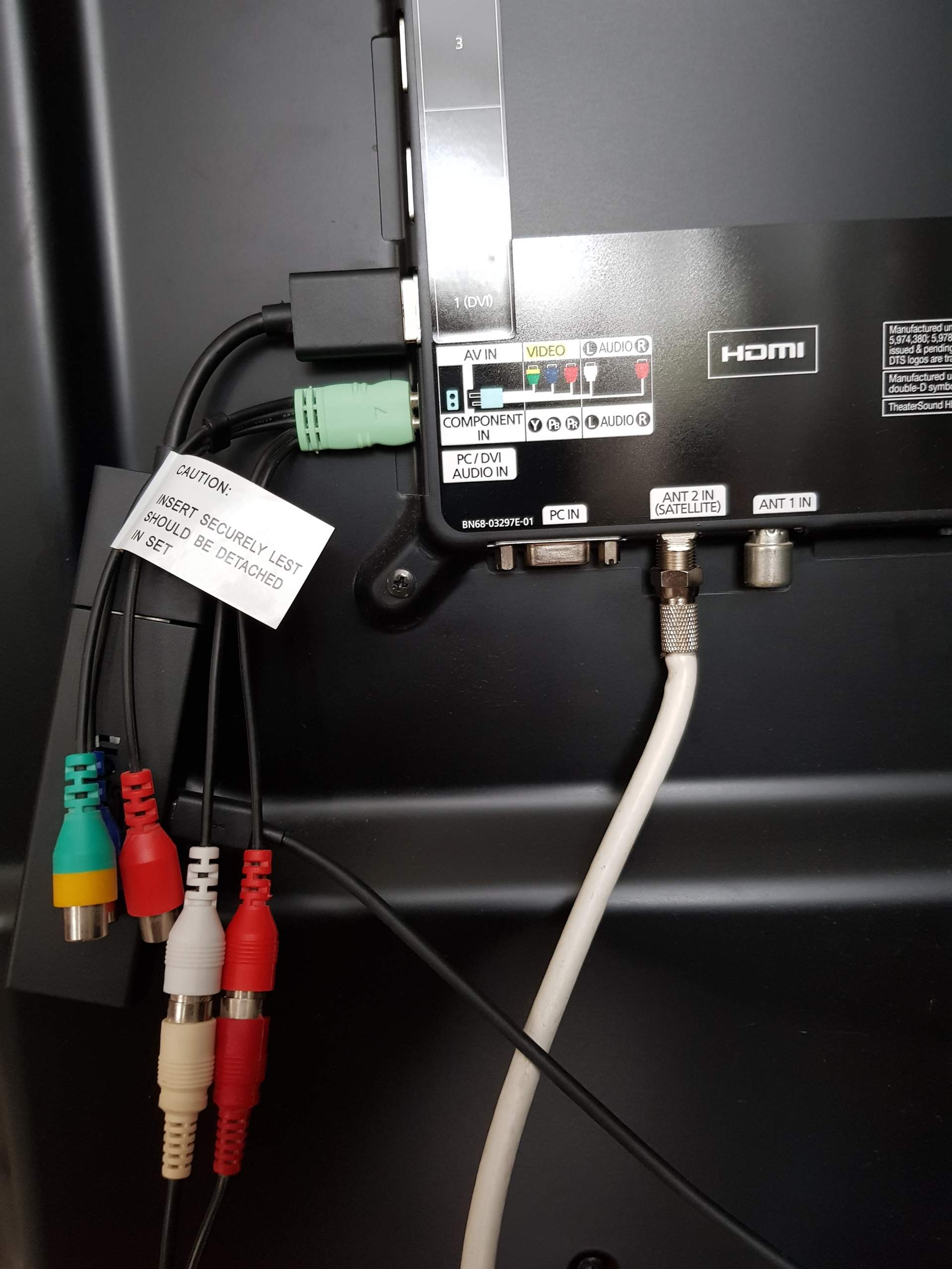 Grundig V 8300 MK 2 an TV anschließen? Technik, Spiele und Gaming)