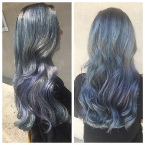 Blaue haare grau Frisuren für