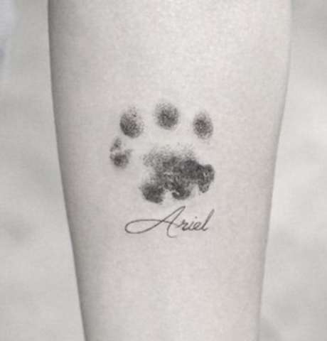  - (Hund, Tattoo)