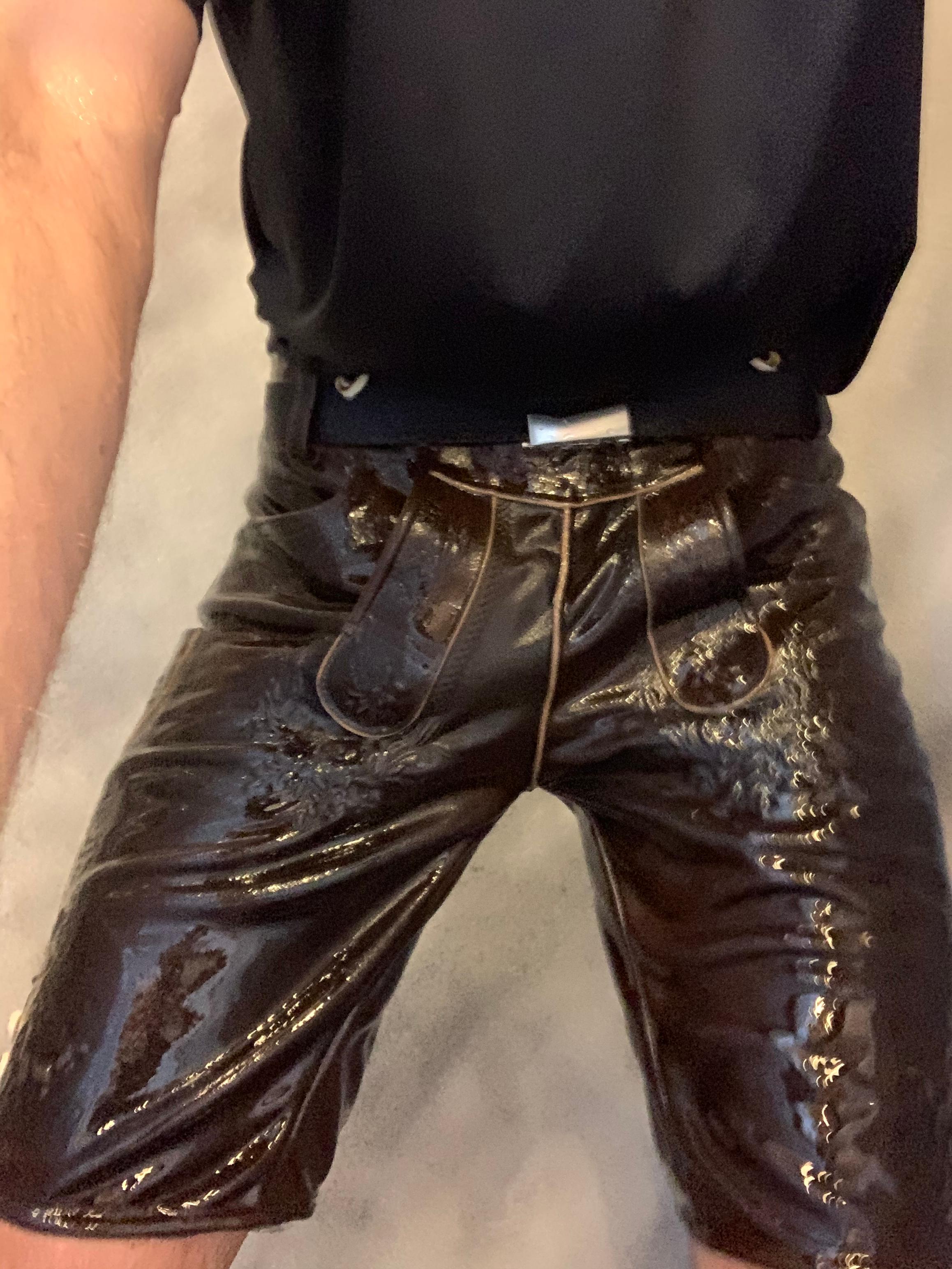 Prüm türenhandbuch: türfutter Lederhose schwimmen gehen? (Urlaub, Meer, Leder)