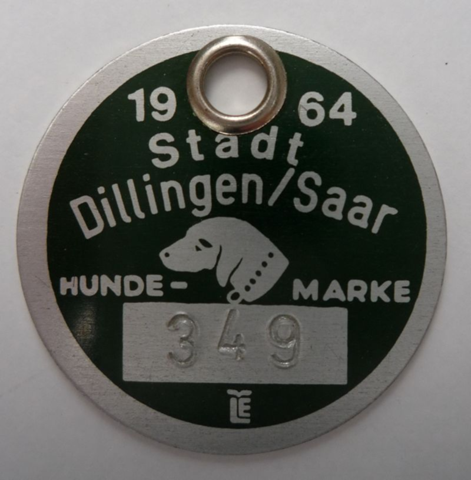 - (Recht, Hund, Hundehaltung)