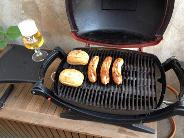 - (Umfrage, Grillen)