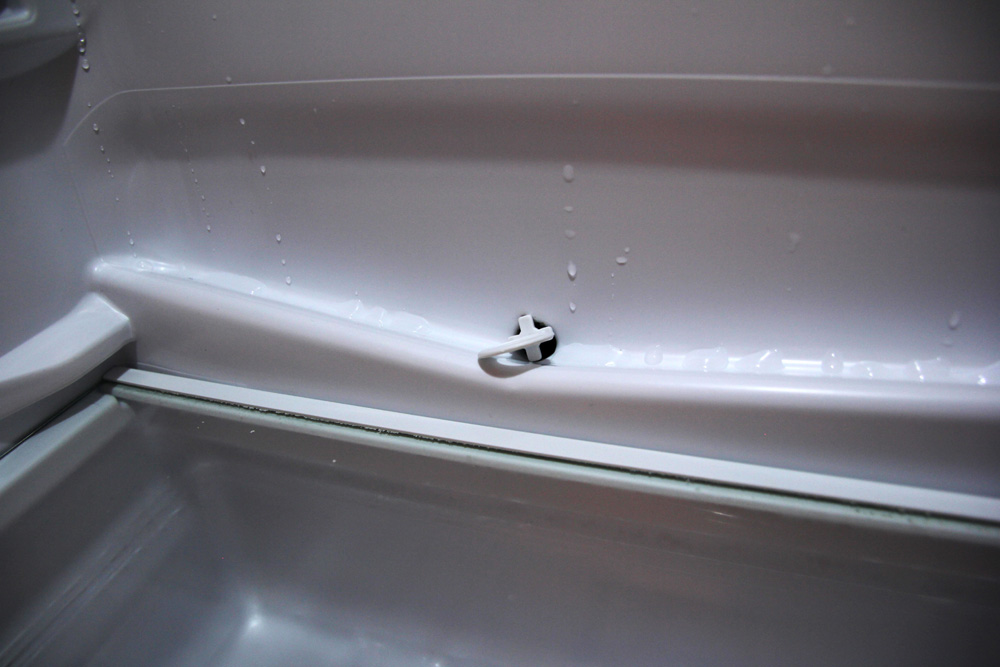 Wieso ist mein Kühlschrank laut und durchgehend am laufen? (Technik)