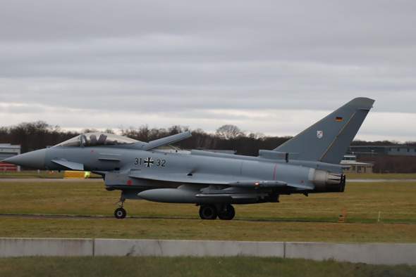 - (Flugzeug, Streifen, Jet)