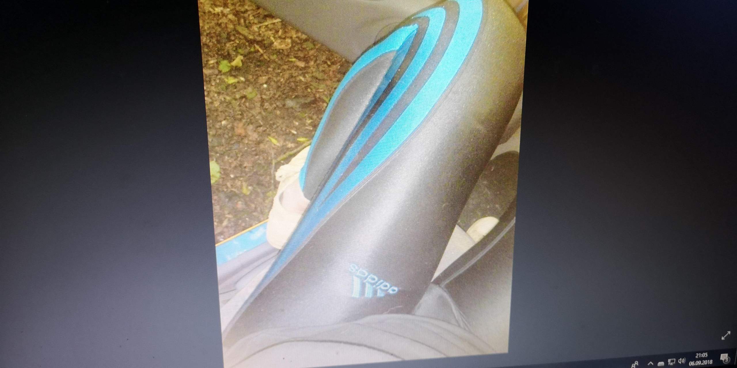 Darf oder soll man sogar als Junge in der Öffentlichkeit eine Leggings tragen wenn ja wie? (Mode