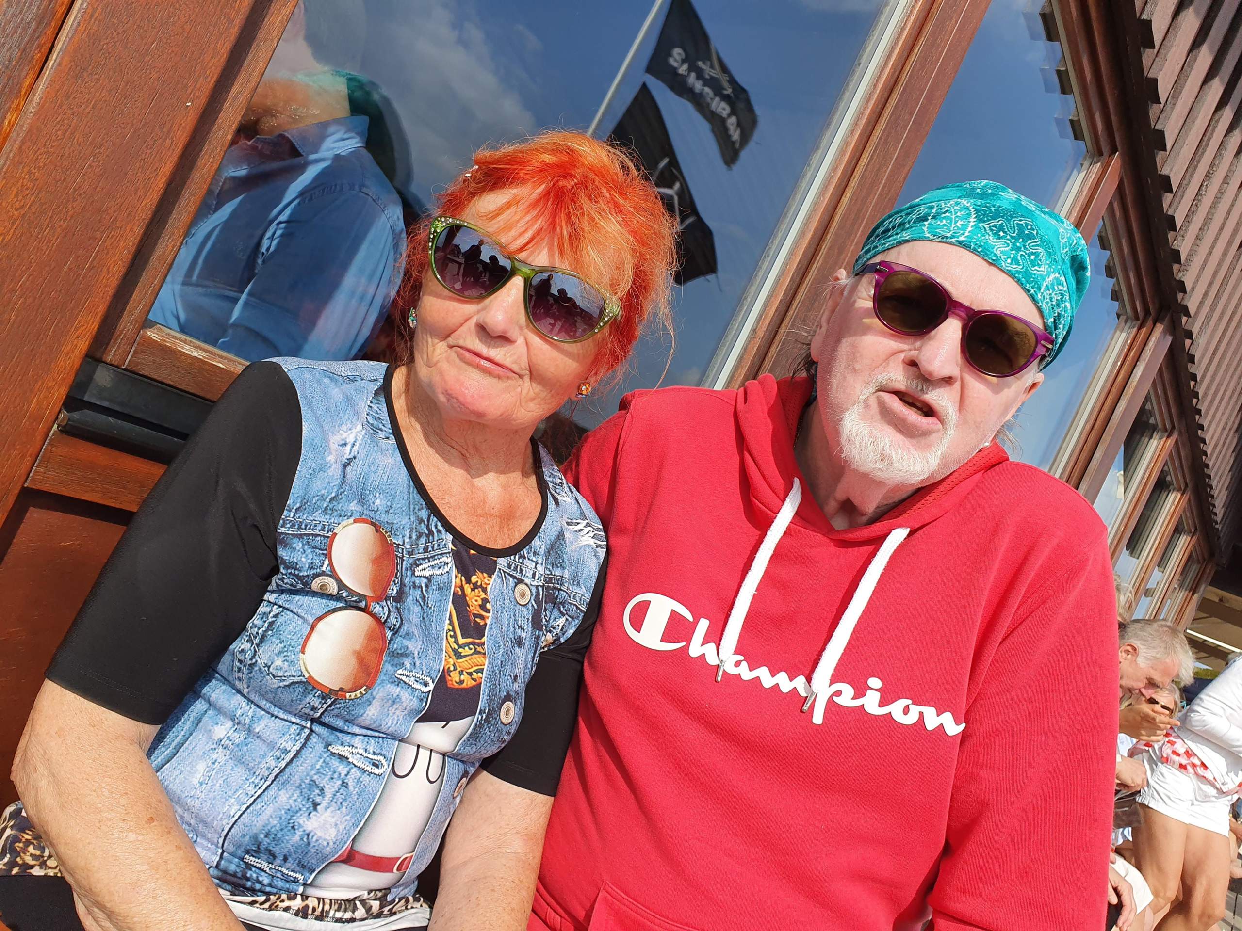 Wieso findet man in der Regel ältere Männer und Frauen kaum noch anziehend? (Liebe und Beziehung