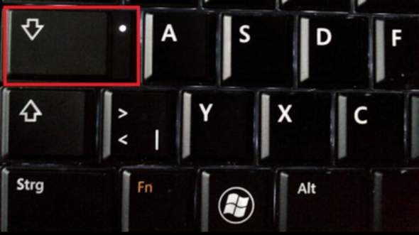 Tastatur schreibt nur noch groß außer wenn ich die Leertaste drücke mit