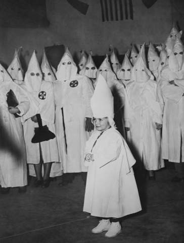  - (Kleidung, Religion, Ku Klux Klan)