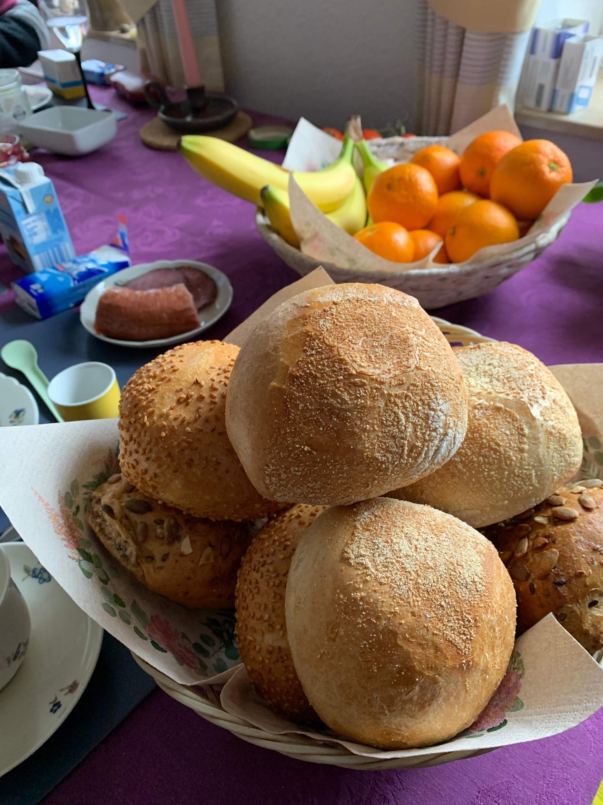 Mögt ihr lieber normale Brötchen oder Körnerbrötchen? (Frühstück, Brot)