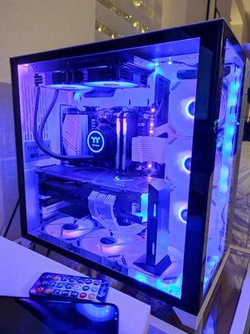 - (PC, RGB)