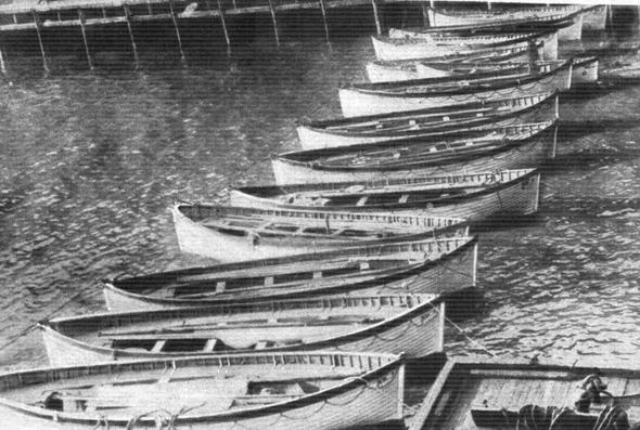 Die Boote in New York - (Freizeit, Titanic, Geschichte schreiben)