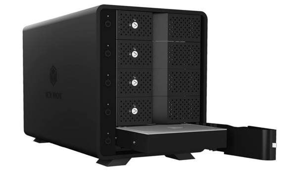 - (USB-Stick, SSD, Backup)