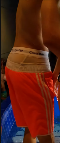 - (Jungs, Männer, Kleidung)
