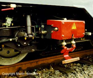 - (Strom, Zug, Eisenbahn)