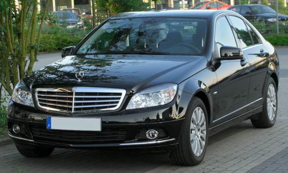 - (Freizeit, Mercedes Benz)