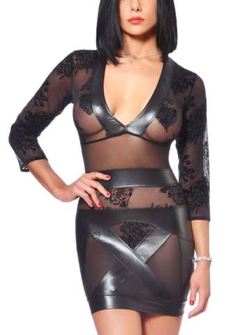 - (Mädchen, Frauen, Kleidung)