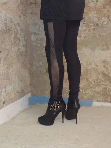 - (Style, Fashion, Outfit)