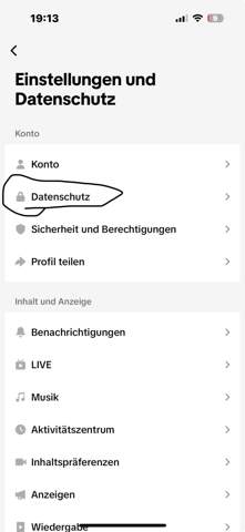 - (App, Account, Konto)