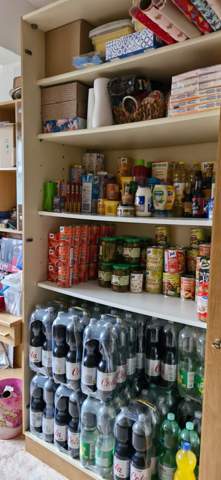 - (Weltuntergang, Prepper)