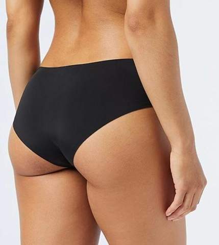 - (Mädchen, Frauen, Kleidung)