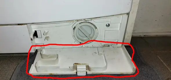 - (Reparatur, Elektrik, Küche)