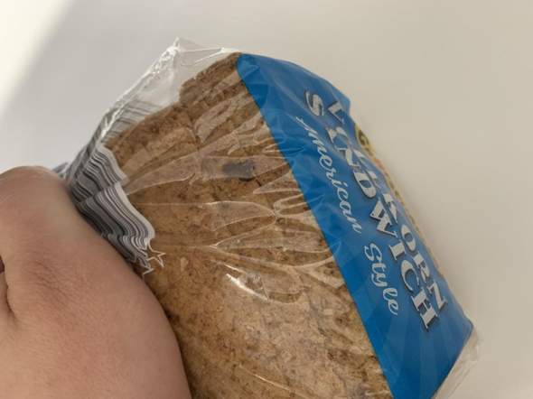 - (Schimmel, Haltbarkeit, Brot)