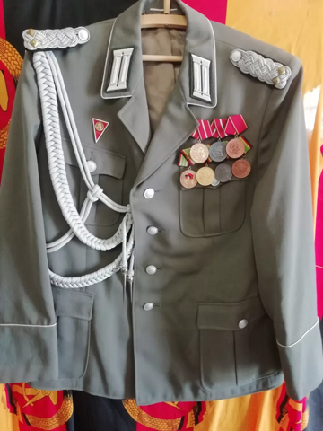 - (Wert, DDR, Wertschätzung)