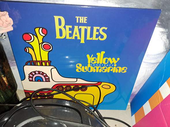 - (Musik, Schallplatten)
