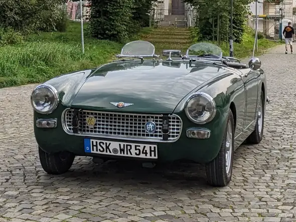 - (Technik, Auto, Oldtimer)
