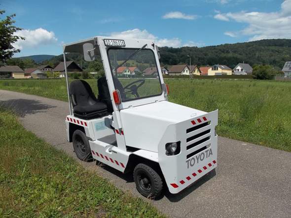 - (Gewicht, Motor)