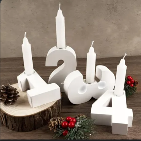 - (Weihnachten, Holz, Metall)