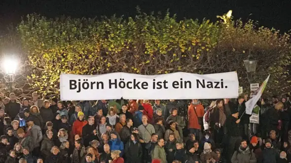 - (Björn Höcke, Rechtskonservatismus)