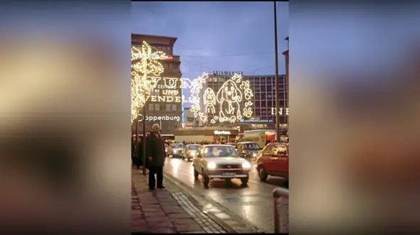 - (Weihnachten, Dekoration, schmücken)