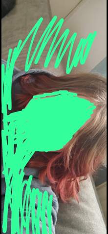 - (Mädchen, Frauen, Jungs)