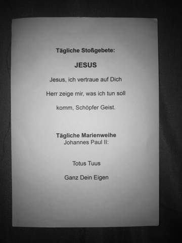 - (Christentum, Gott, Bibel)