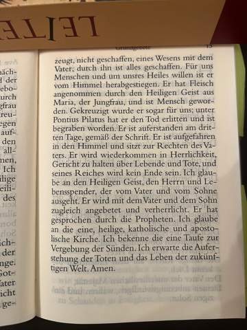- (Islam, Christentum, Gott)