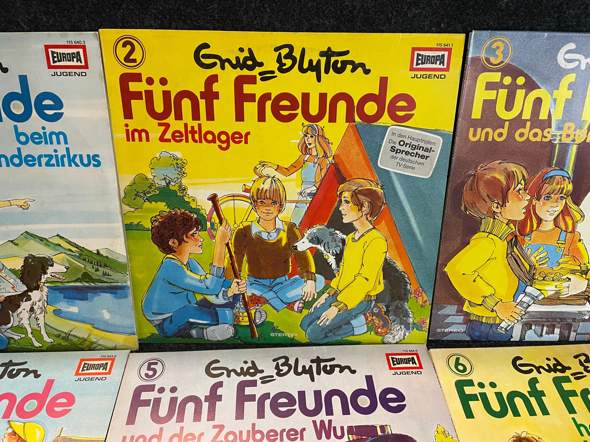 - (Deutschland, Disney Plus)
