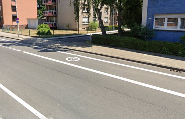 - (Auto, Polizei, Führerschein)