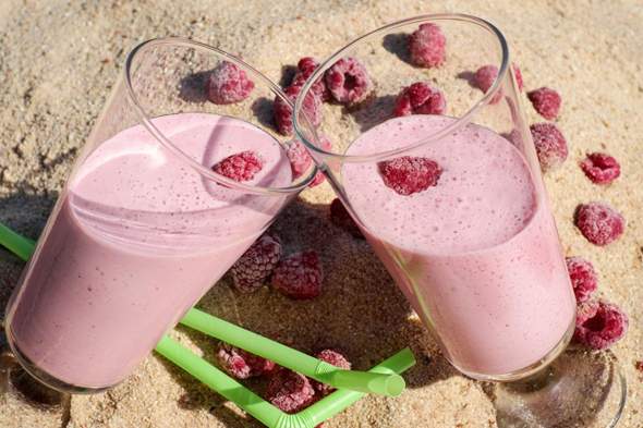- (Geschmack, Geruch, Milch)