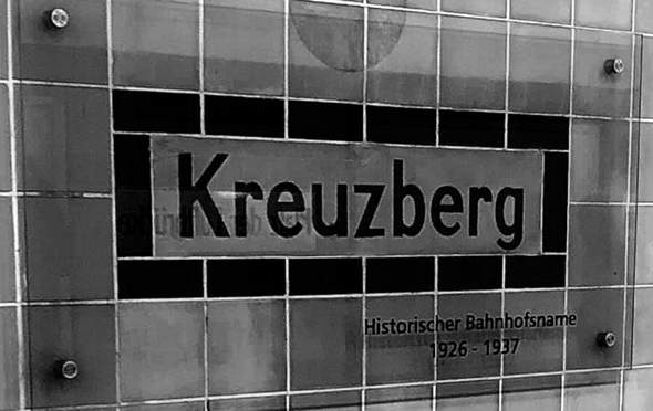 - (Berlin, Ort)