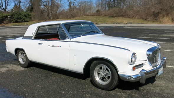 - (Auto, Oldtimer)