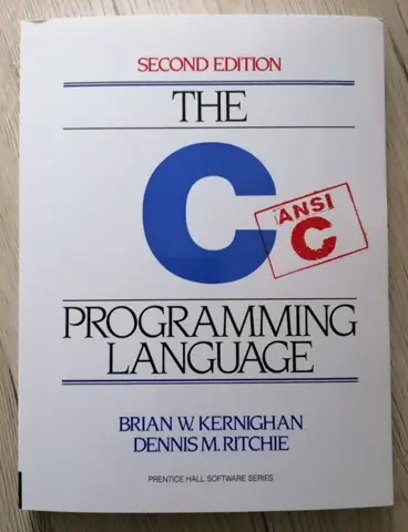 - (Buch, Lernen, programmieren)