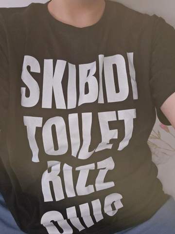 - (Geschenk, Weihnachten, Zufriedenheit)
