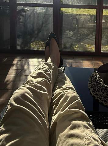 - (Mädchen, Frauen, Jungs)