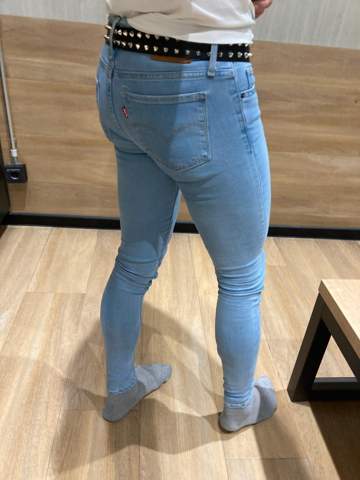 - (Kleidung, Hose, Rock)