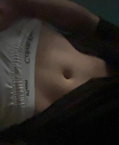 - (Kleidung, Outfit, Hemd)