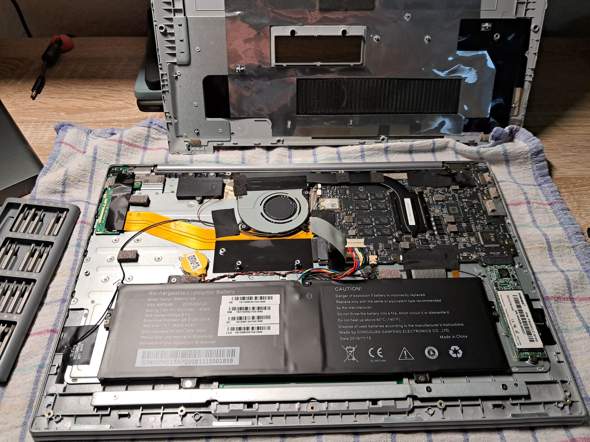 - (PC, Notebook, Laptop)